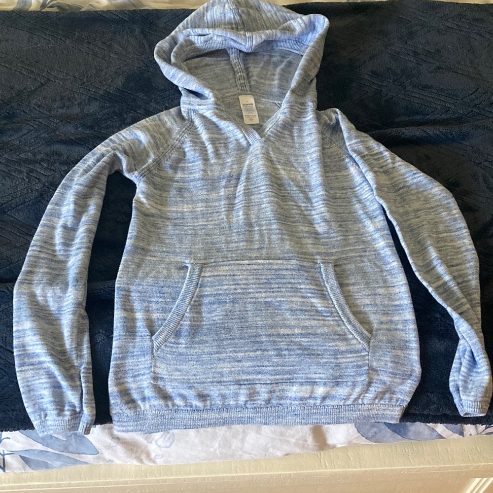 Lululemon blue sweatshirt for kids